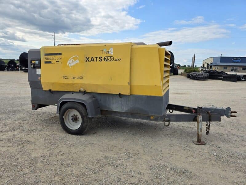 AC-108 750 CFM 2014 Atlas Copco 6.8L John Deere Engine Air Compressor