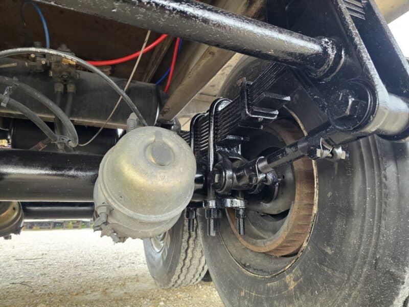 20″ Swivel Tube U-4851 1990 Heil 7000 Gallon Stainless Steel Semi Tanker