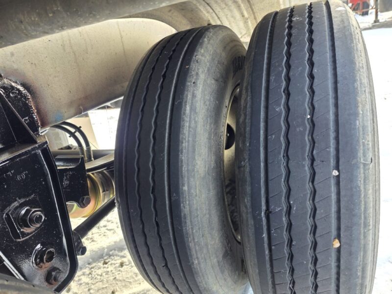 U-4845 1994 Polar 7000 Gallon Stainless Steel Semi Tanker