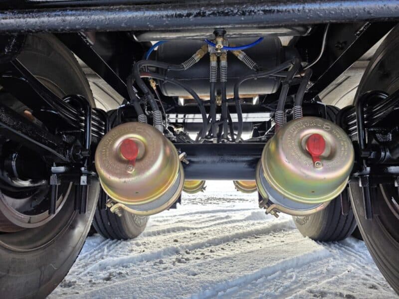 U-4845 1994 Polar 7000 Gallon Stainless Steel Semi Tanker