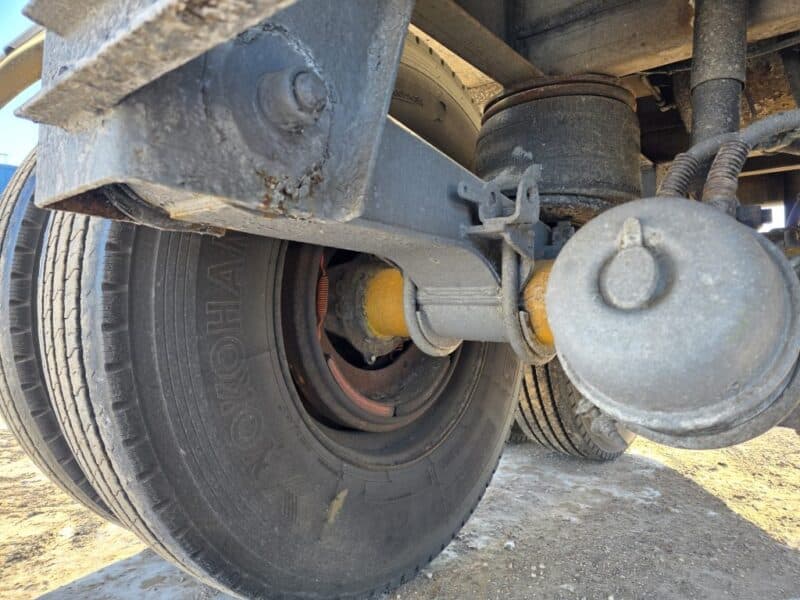 U-4866 1996 Krohnert 7500 Gallon Stainless Steel Semi Tanker