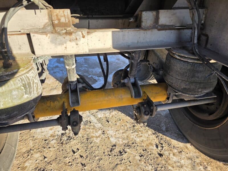 U-4866 1996 Krohnert 7500 Gallon Stainless Steel Semi Tanker