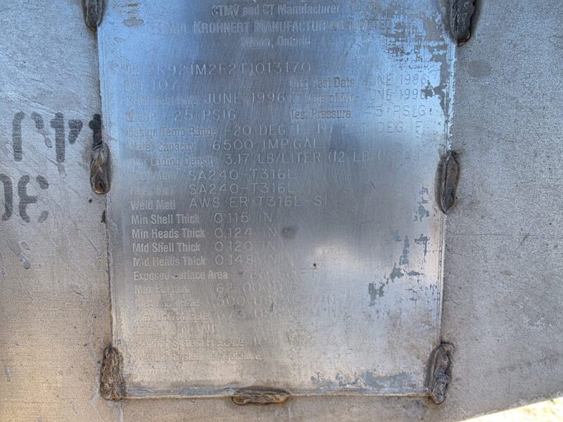 U-4866 1996 Krohnert 7500 Gallon Stainless Steel Semi Tanker