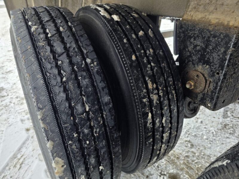 U-4861 1999 Brenner 7000 Gallon Stainless Steel Semi Tanker