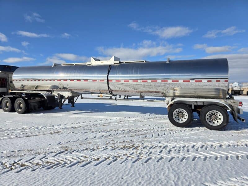 U-4864 2008 Brenner 6000 Gallon Stainless Steel Semi Tanker