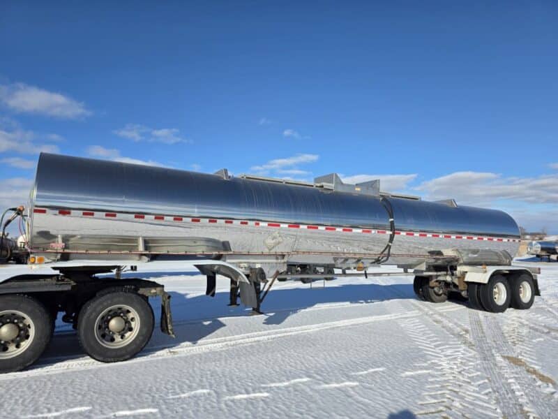 U-4864 2008 Brenner 6000 Gallon Stainless Steel Semi Tanker