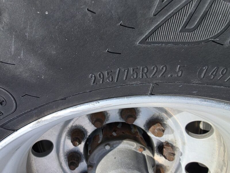 U-4864 2008 Brenner 6000 Gallon Stainless Steel Semi Tanker