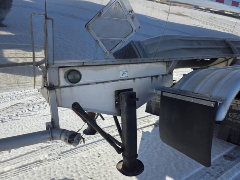 U-4864 2008 Brenner 6000 Gallon Stainless Steel Semi Tanker