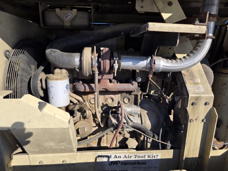 AC-113 2006 Ingersoll-Rand 185 CFM Air Compressor