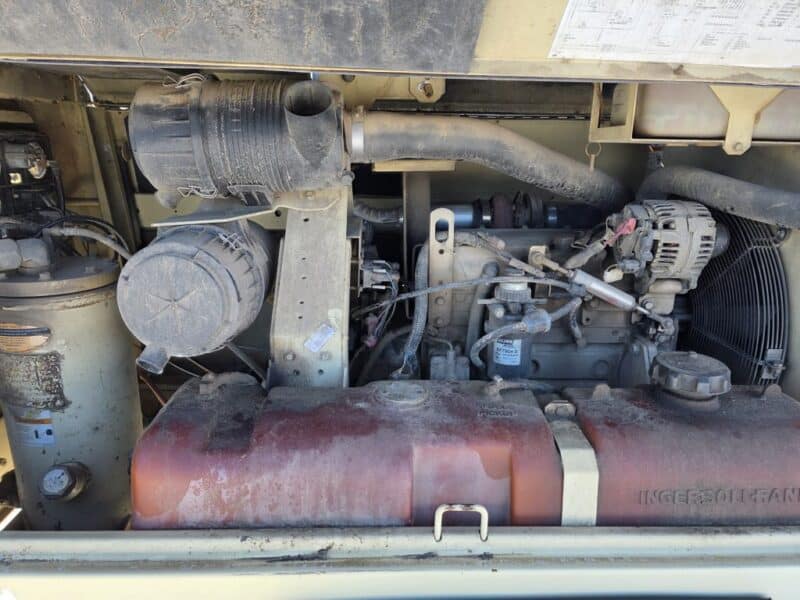 AC-113 2006 Ingersoll-Rand 185 CFM Air Compressor