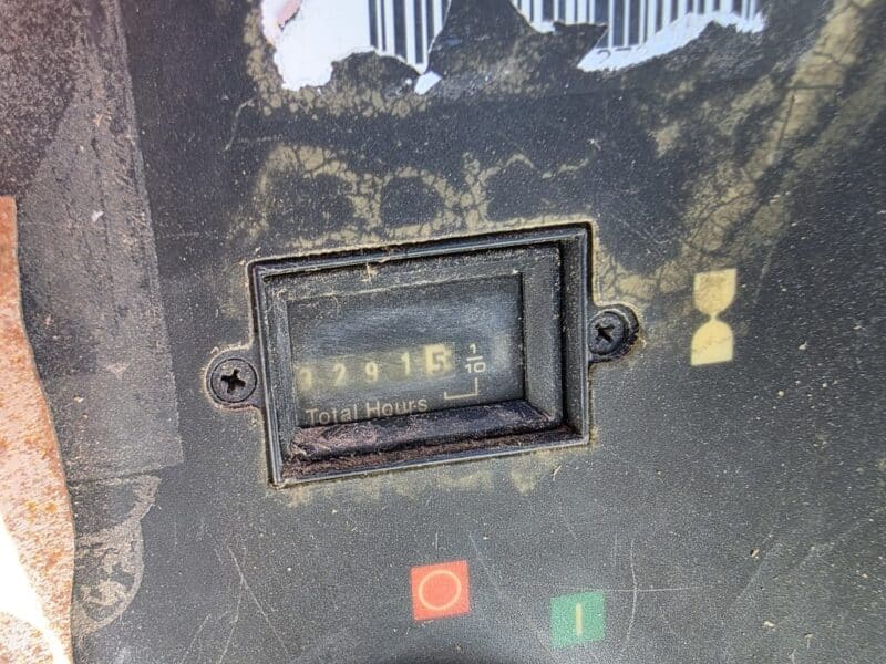 AC-113 2006 Ingersoll-Rand 185 CFM Air Compressor