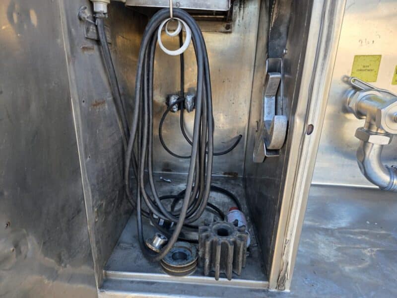 U-4863 1990 Bar-Bel 7000 Gallon Stainless Steel Semi Tanker