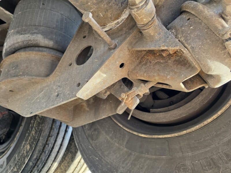 U-4863 1990 Bar-Bel 7000 Gallon Stainless Steel Semi Tanker