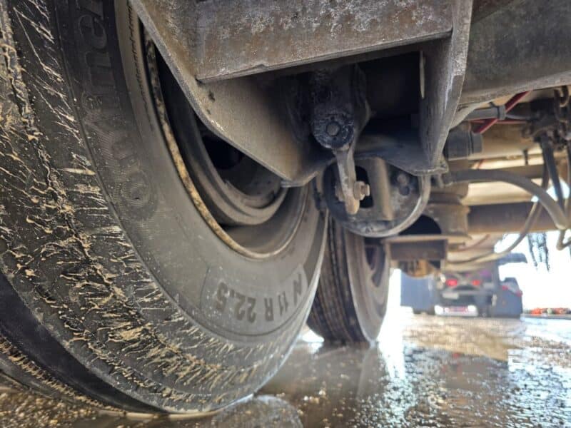 U-4863 1990 Bar-Bel 7000 Gallon Stainless Steel Semi Tanker