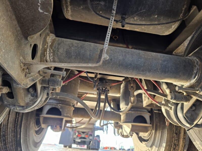 U-4863 1990 Bar-Bel 7000 Gallon Stainless Steel Semi Tanker