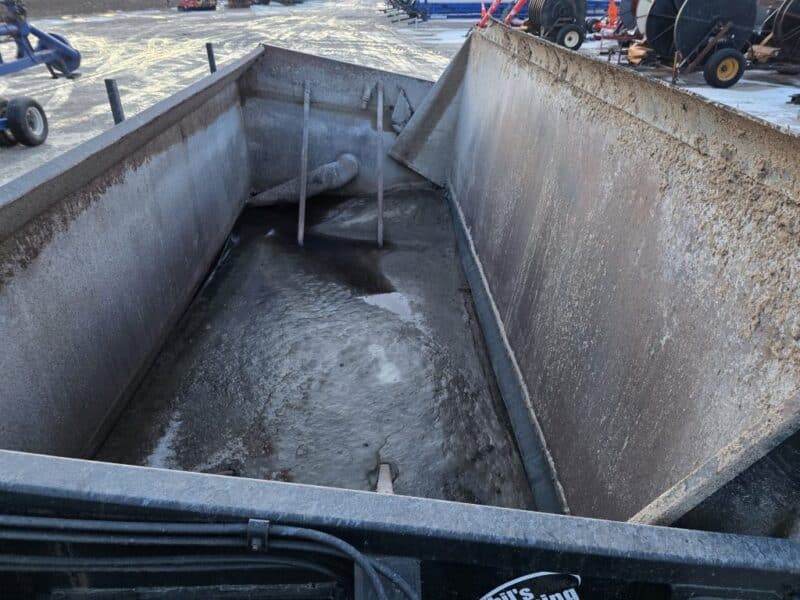 Phil’s Pumping & Fab 4,000 Gallon Transfer Dumpster