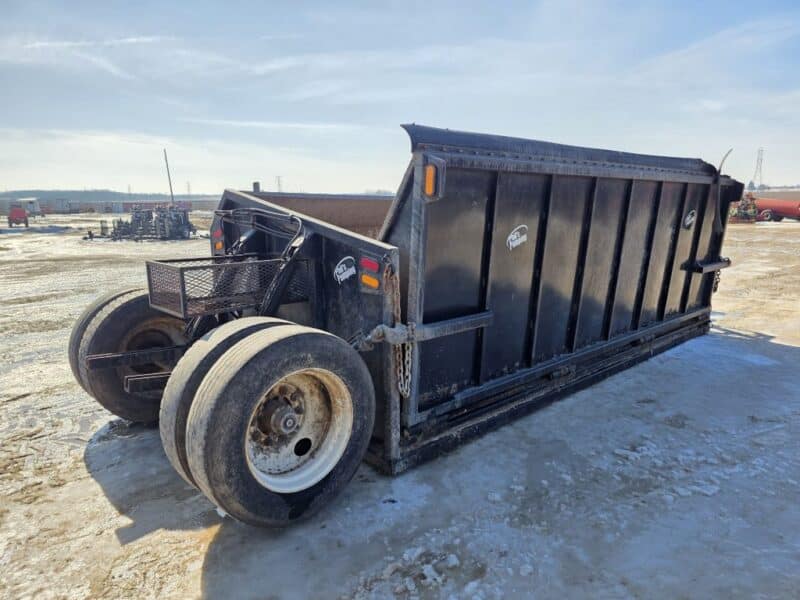 Phil’s Pumping & Fab 4,000 Gallon Transfer Dumpster