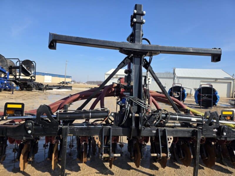 Used for 500 Acres 28′ ZML Toolbar w. 14 Red Viper Gen 4 Row Units w. 8″ Stinger