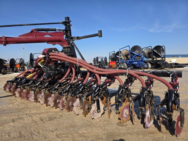 Used for 500 Acres 28′ ZML Toolbar w. 14 Red Viper Gen 4 Row Units w. 8″ Stinger