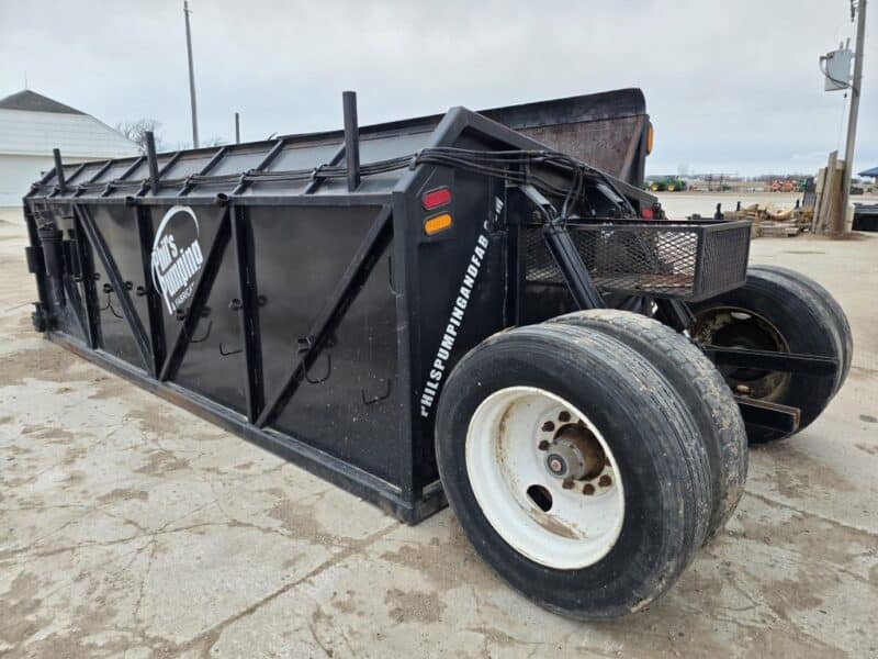 Phil’s Pumping & Fab 4,000 Gallon Transfer Dumpster