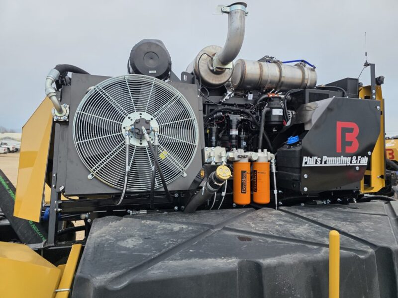 2026 Bazooka FarmStar Wolverine w. 6.8L John Deere 300 HP