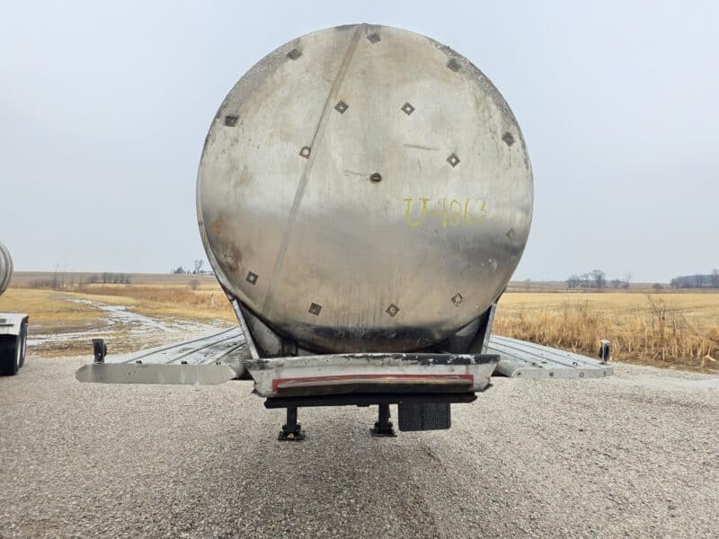 U-4863 1990 Bar-Bel 7000 Gallon Stainless Steel Semi Tanker