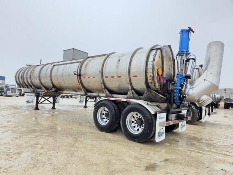 U-4863 1990 Bar-Bel 7000 Gallon Stainless Steel Semi Tanker