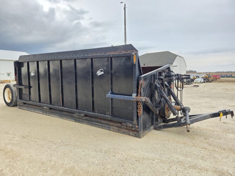 Phil’s Pumping & Fab 4,000 Gallon Transfer Dumpster