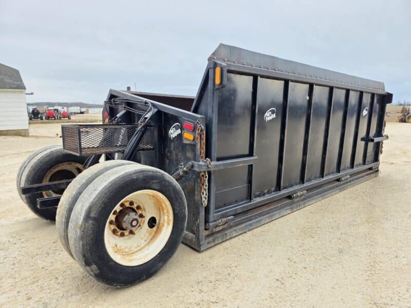 Phil’s Pumping & Fab 4,000 Gallon Transfer Dumpster
