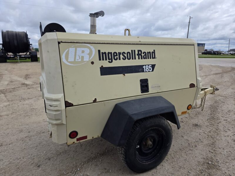 AC-113 2006 Ingersoll-Rand 185 CFM Air Compressor
