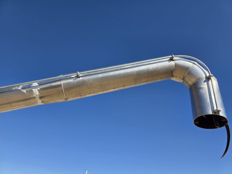 12″x 14″ Phil’s Load Stand w. Basket, Foam Injection, Wheel Jacks & Lights.