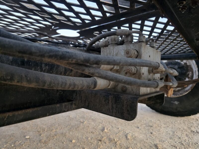 Puck HC16 Hydraulic Driven Hose Cart Holds 1 Mile of 8″ Supply Hose