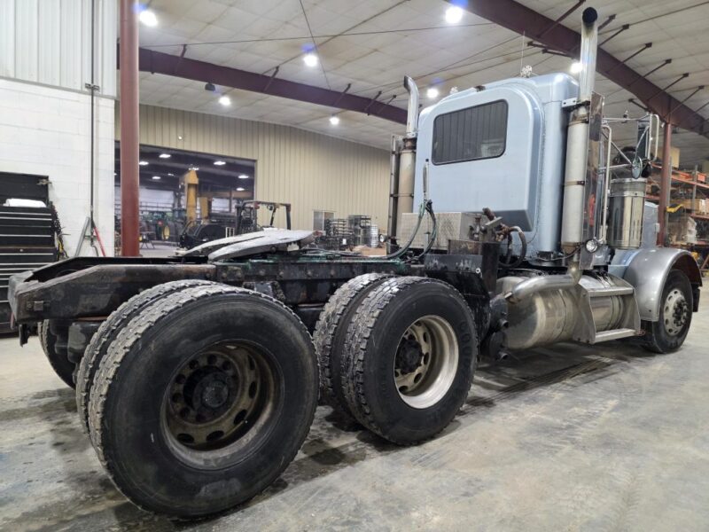1999 Peterbilt 379 Exhd