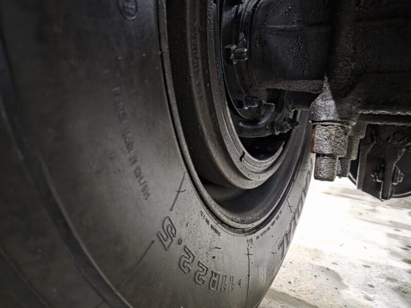 1999 Peterbilt 379 Exhd