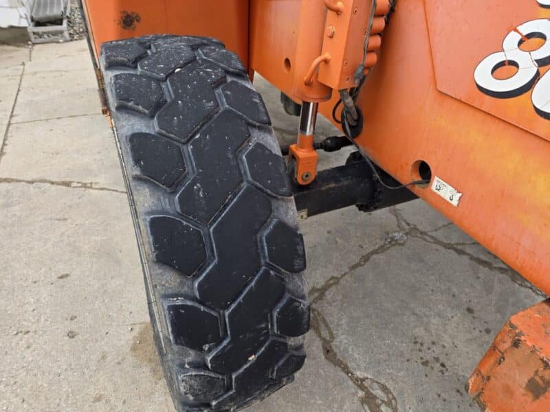 2004 Sky Trak 8042 w. 4835 Hours. with Forks