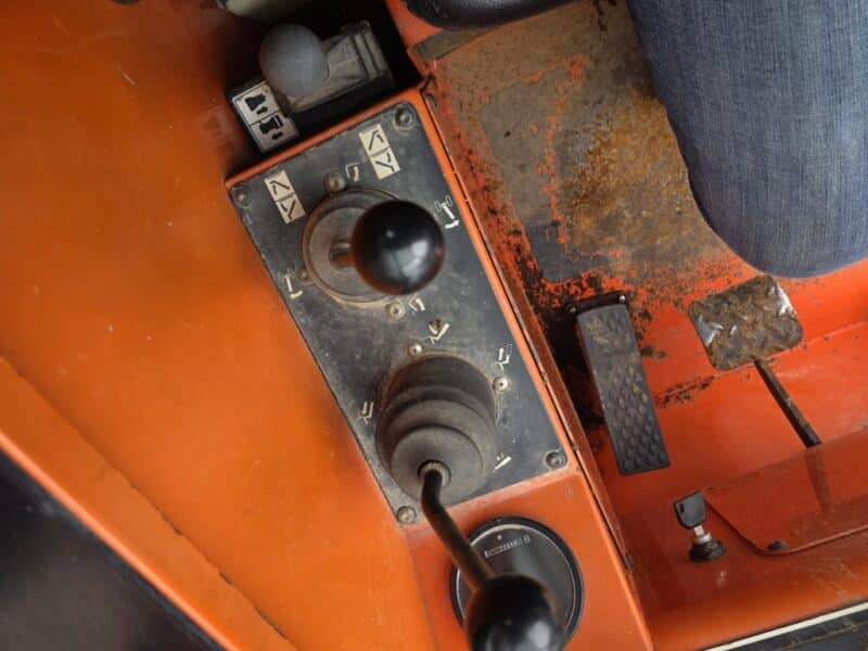 2004 Sky Trak 8042 w. 4835 Hours. with Forks