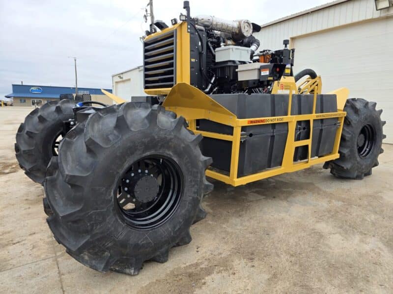 2026 Bazooka FarmStar Wolverine w. 6.8L John Deere 300 HP