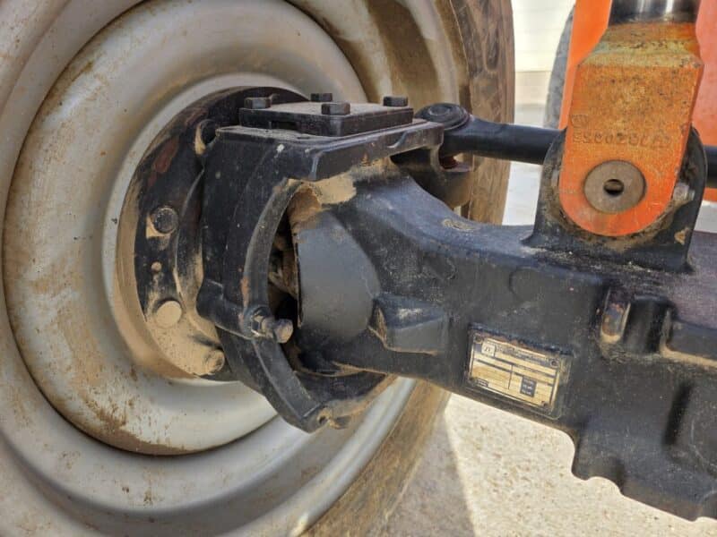 2004 Sky Trak 8042 w. 4872 Hours. with Forks