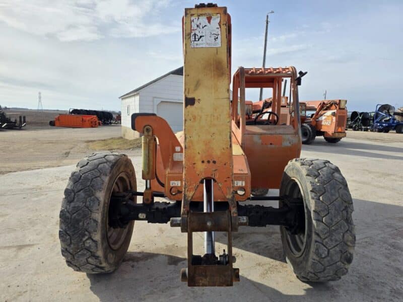 2004 Sky Trak 8042 w. 4872 Hours. with Forks