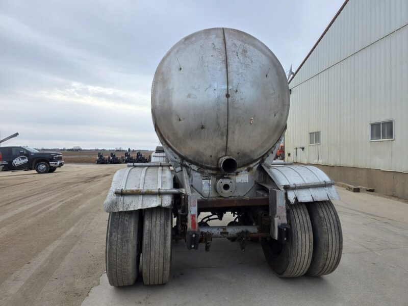U-184 1995 Beall 6700 Gallon Stainless Steel Semi Tanker