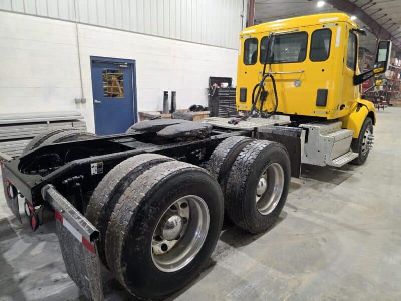 2017 Peterbilt 579 Day Cab, 455HP Paccar MX13 w. 618,116 Miles