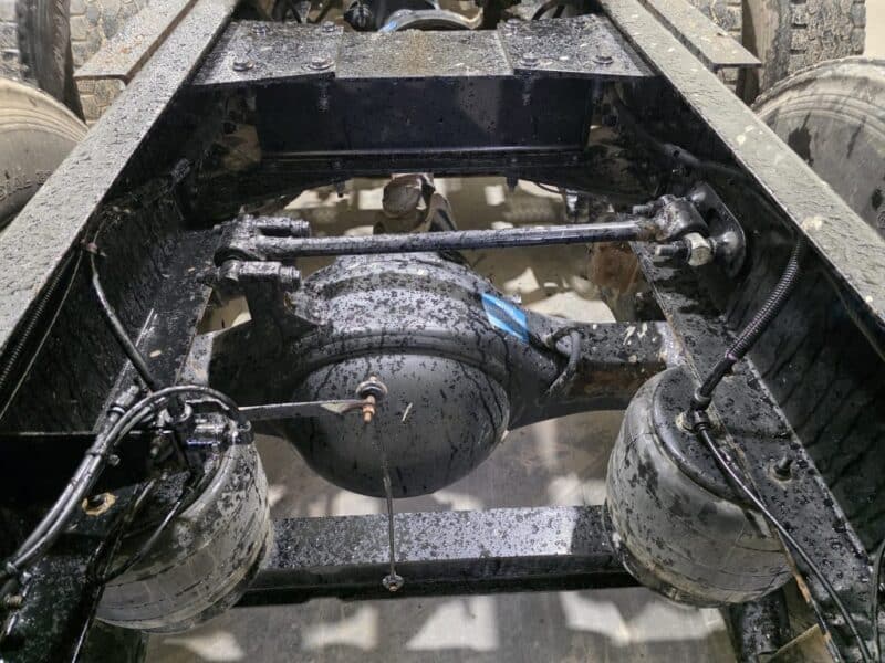 2017 Peterbilt 579 Day Cab, 455HP Paccar MX13 w. 618,116 Miles