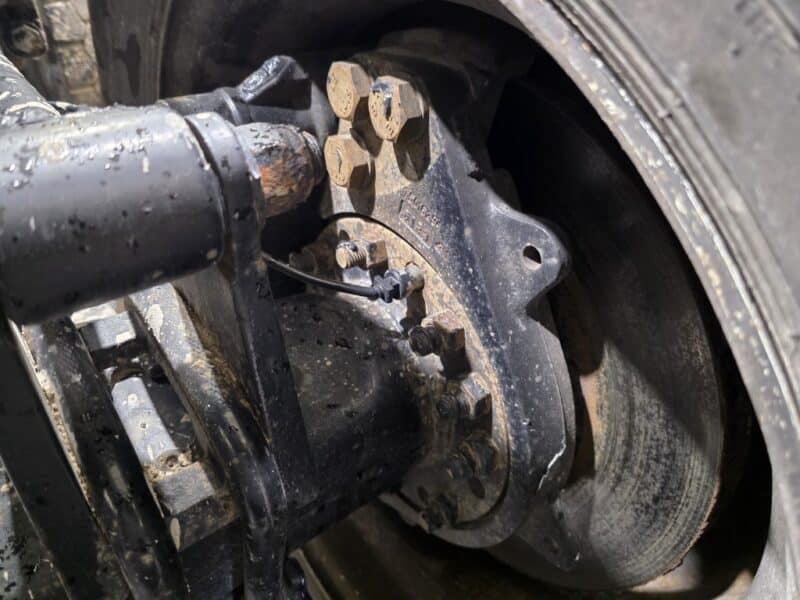 2017 Peterbilt 579 Day Cab, 455HP Paccar MX13 w. 618,116 Miles