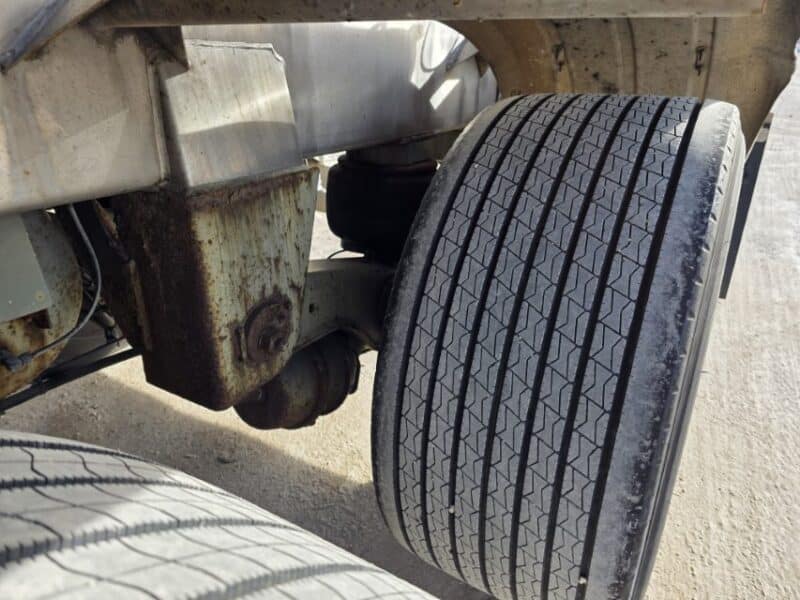 U-4868 2007 Polar 7000 Gallon Stainless Steel Semi Tanker