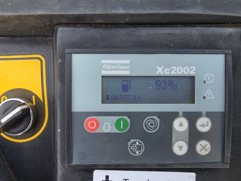 AC-114 750 CFM 2014 Atlas Copco 6.8L John Deere Engine Air Compressor