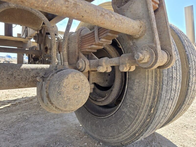 U-4874 Single 12″ Swivel Pipe 6200 Gallon Stainless Steel Semi Tanker