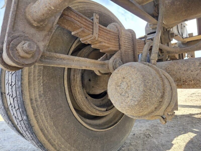 U-4874 Single 12″ Swivel Pipe 6200 Gallon Stainless Steel Semi Tanker