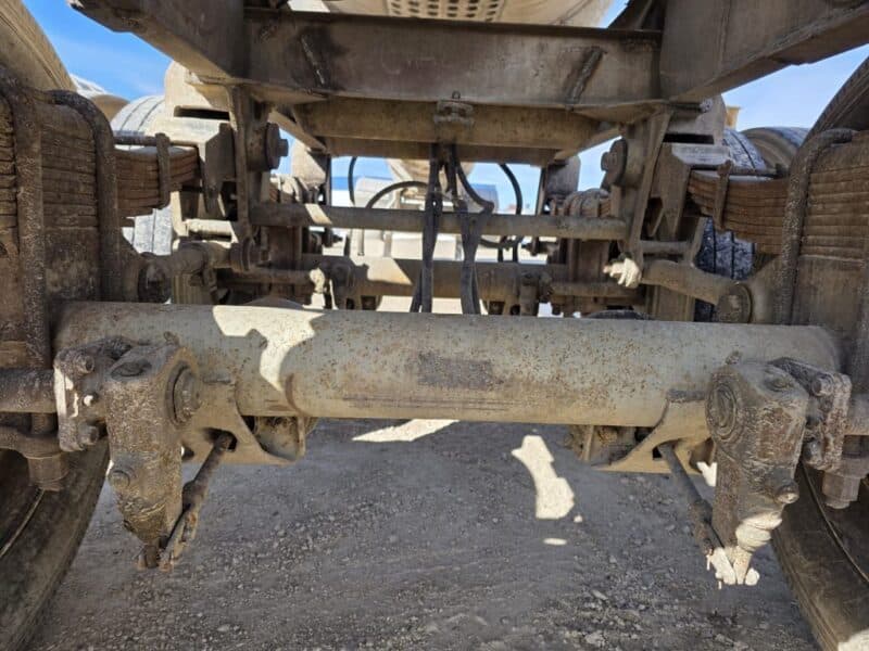 U-4874 Single 12″ Swivel Pipe 6200 Gallon Stainless Steel Semi Tanker