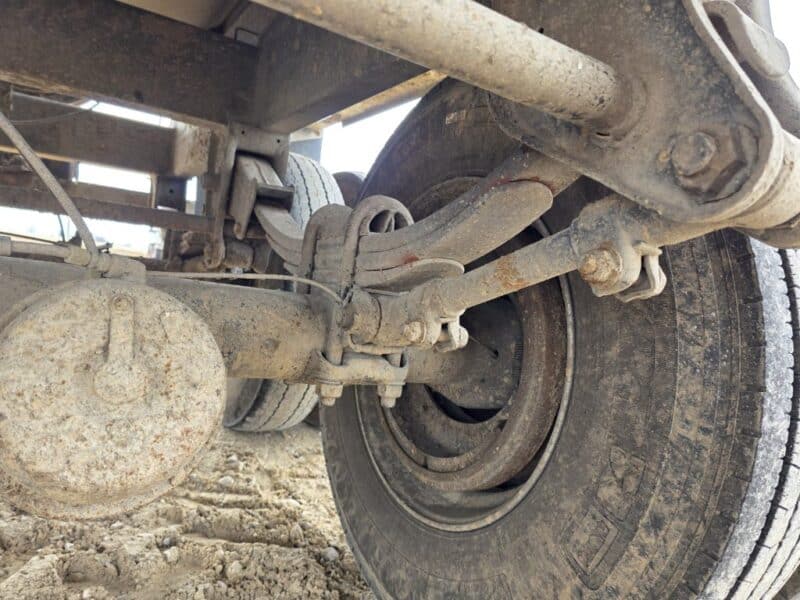 U-4870 20in Swivel Pipe 8500 Gallon Stainless Steel Semi Tanker