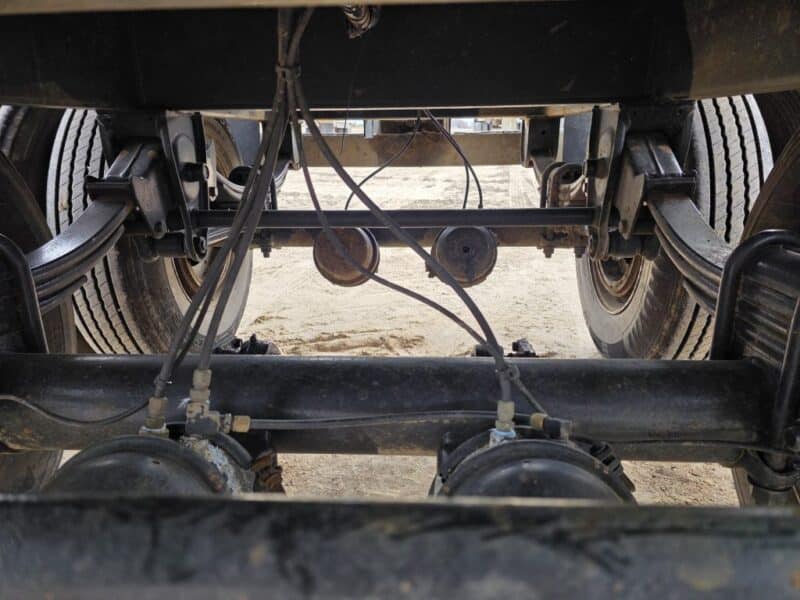 U-4869 20in Swivel Pipe 8500 Gallon Stainless Steel Semi Tanker